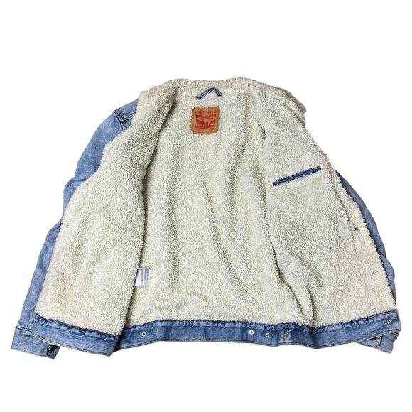 Levis Denim Jacket Mens M Blue Sherpa Lined Trucker Red Tab Western Light Wash - Picture 7 of 13